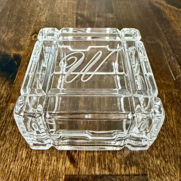 VTG 24% Lead Crystal Trinket Box w/ Lid Clear "W" Monogram Jewelry - Picture 2 of 9